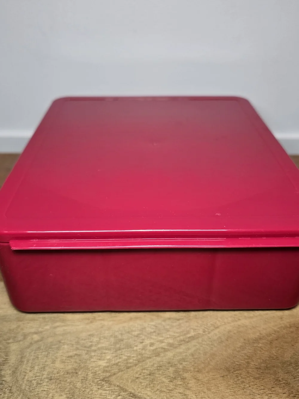 Pottery Barn Kids Spencer Bento Box, Pink Rasberry. Food Storage Lunchtime Style